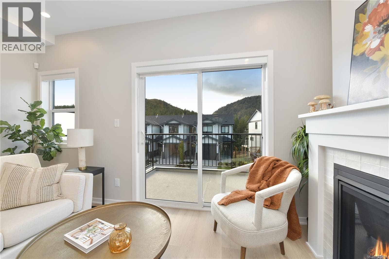 1501 Atlas Dr photo 2