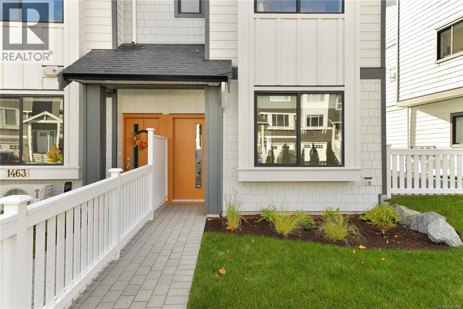 1495 Atlas Dr photo 4