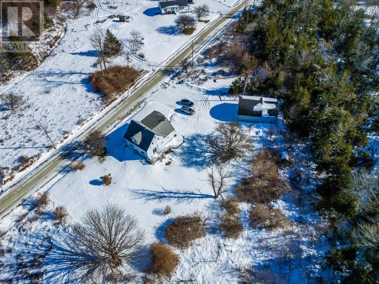 90 Oak Park Road photo 4