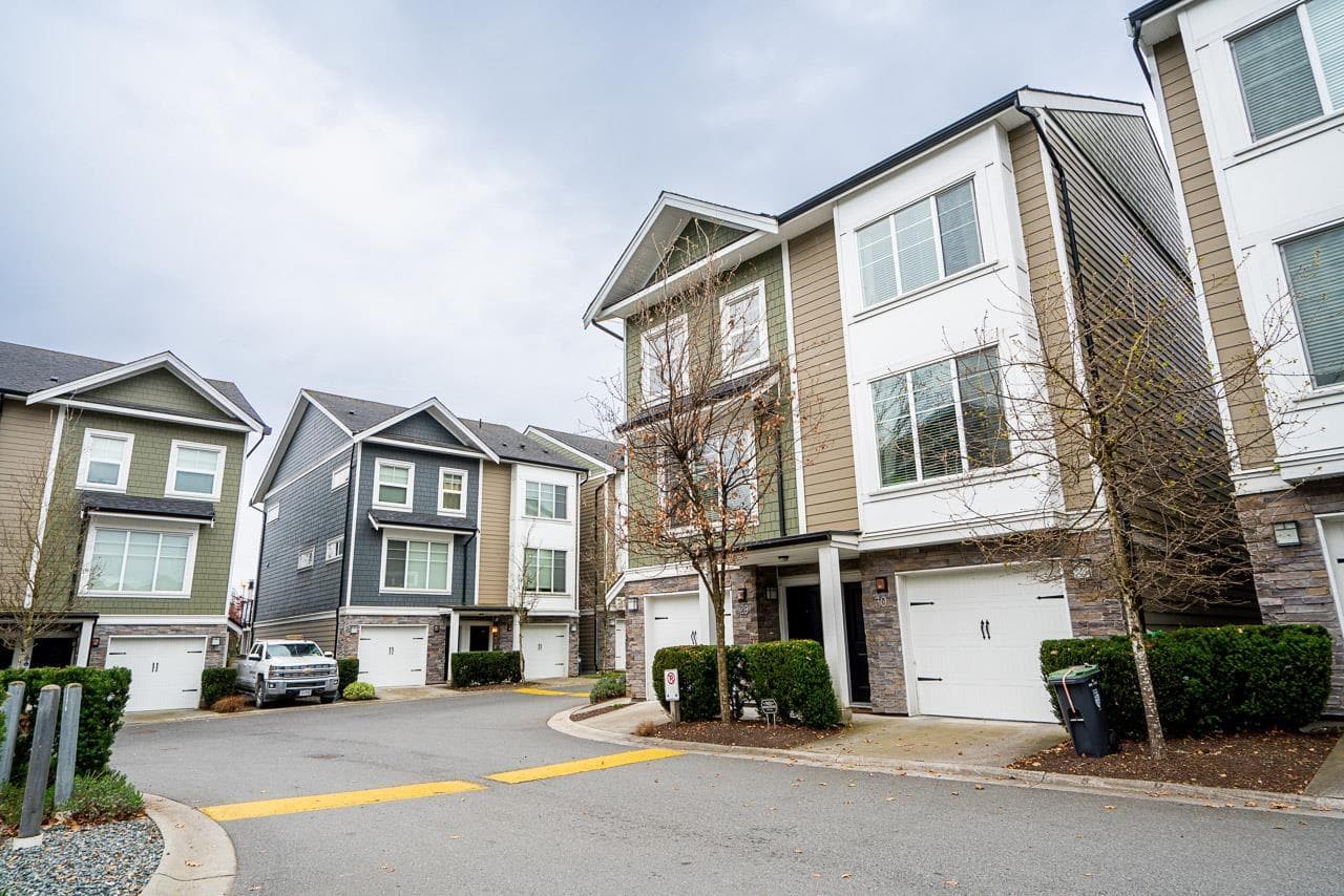 29 21150 76A AVENUE photo 5