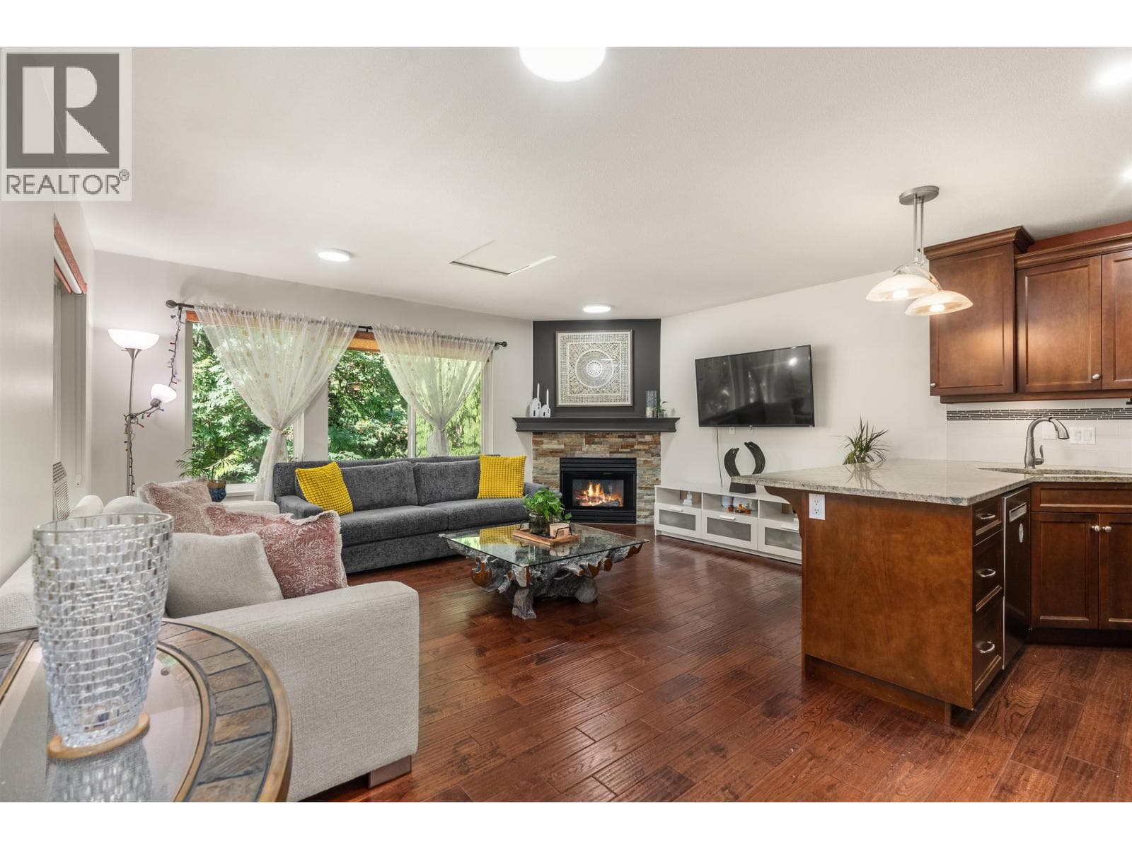 15 11355 COTTONWOOD DRIVE photo 5