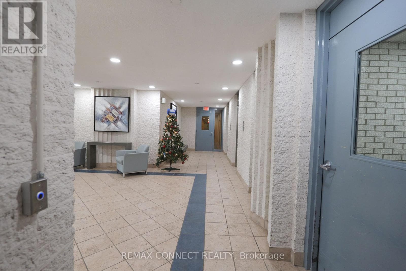 912 - 1360 YORK MILLS ROAD photo 5