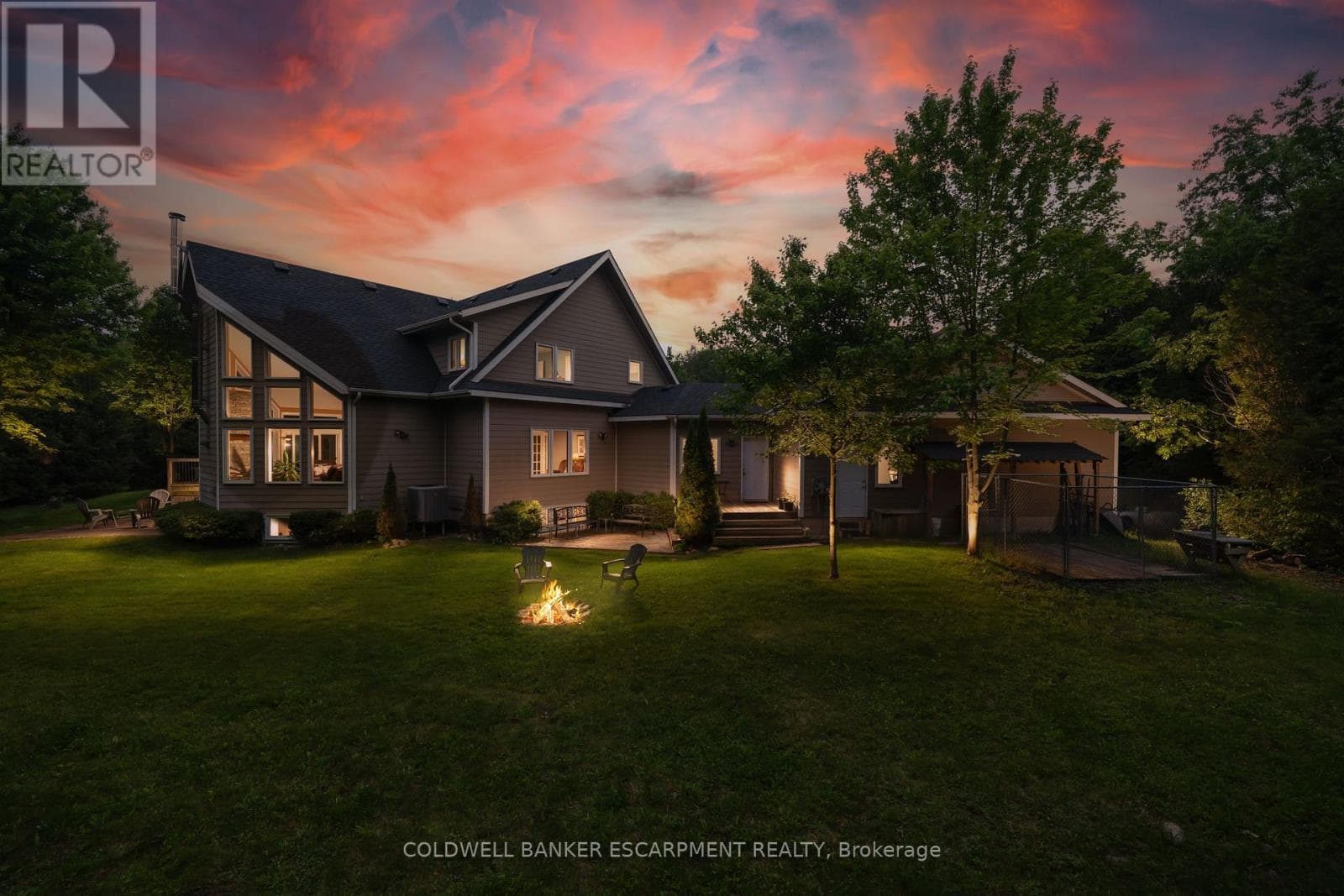 4 bed 4 bath single family at 13601 GUELPH LINE — $2,549,000