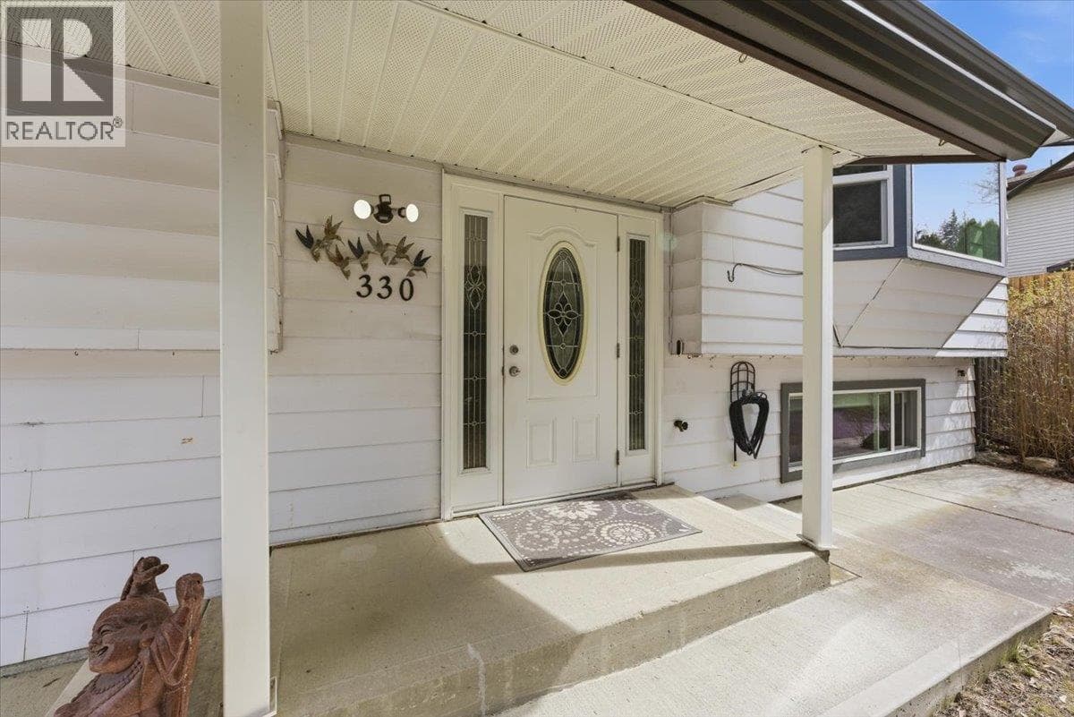 330 27 Street NE photo 2