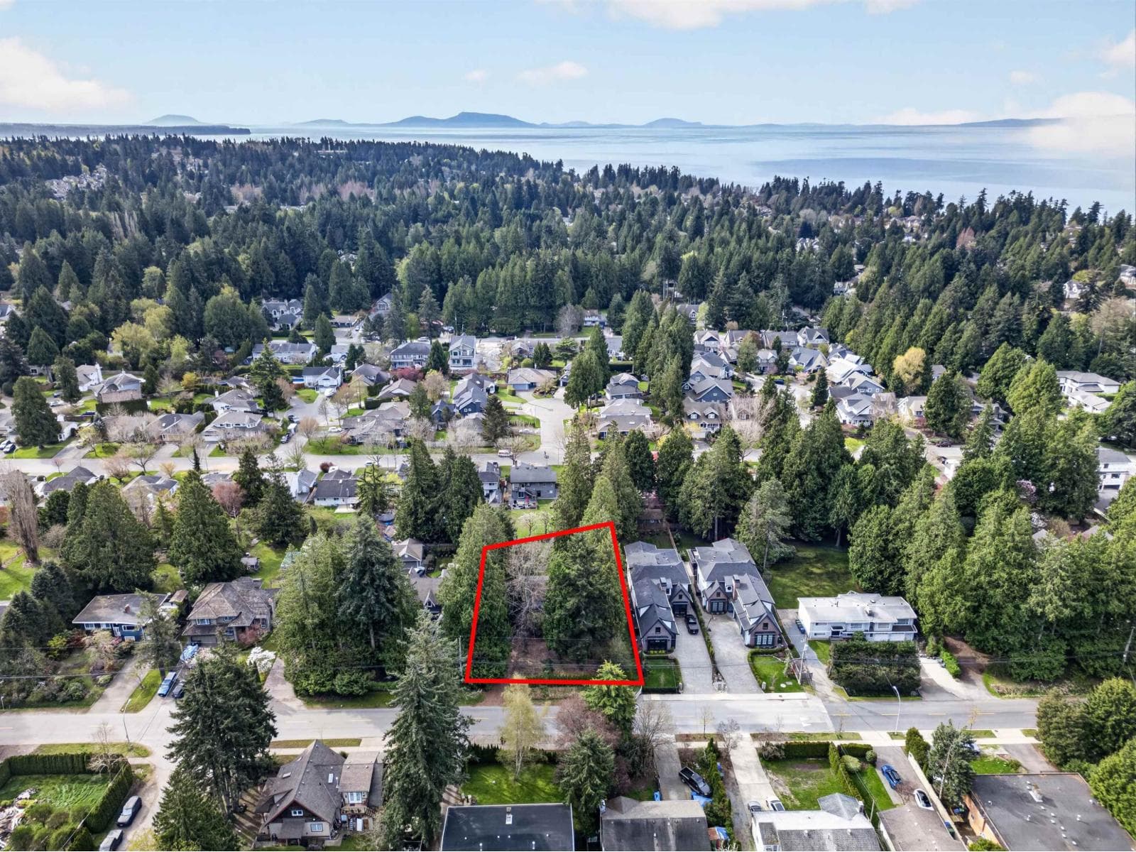 3 bed 2 bath single family at 12564 25 AVENUE — $1,899,000
