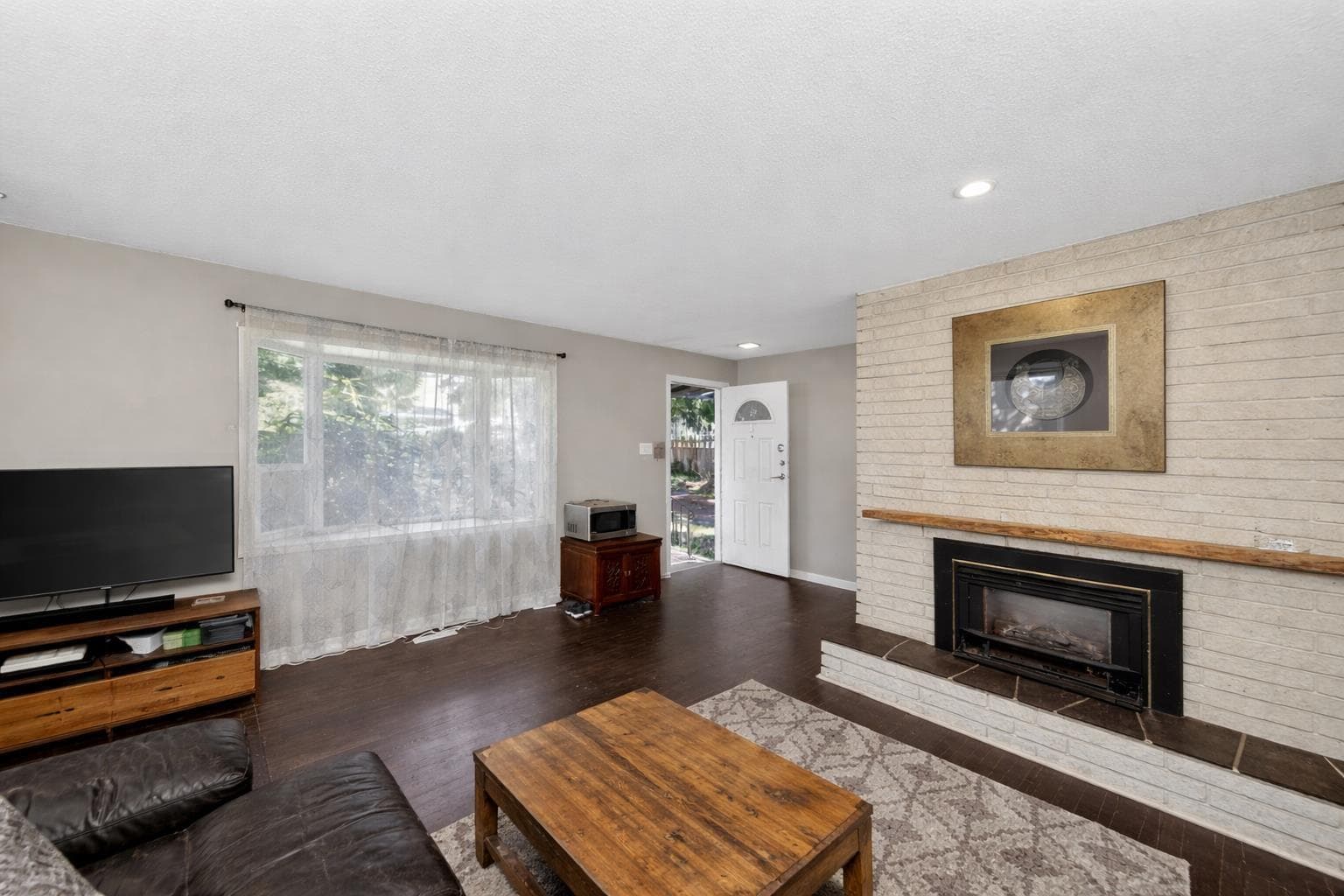 12564 25 AVENUE photo 4