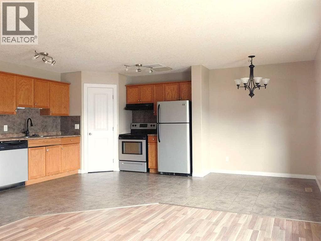 35, 6802 50 Avenue photo 5