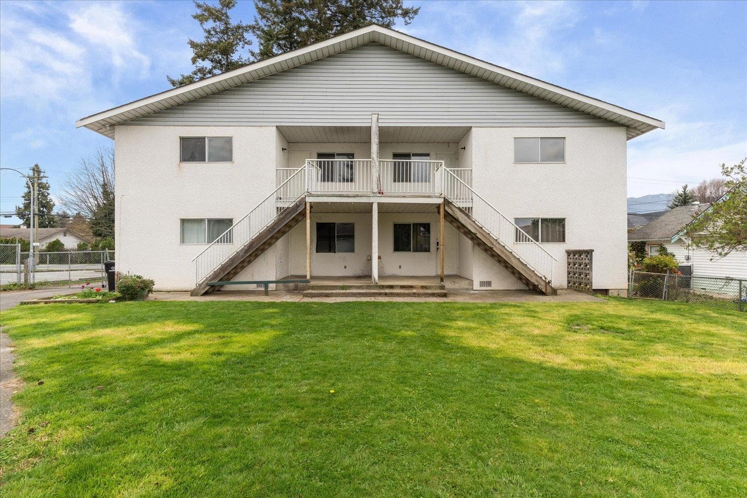 9584- 9586 WILLIAMS STREET, Chilliwack Proper East photo 2