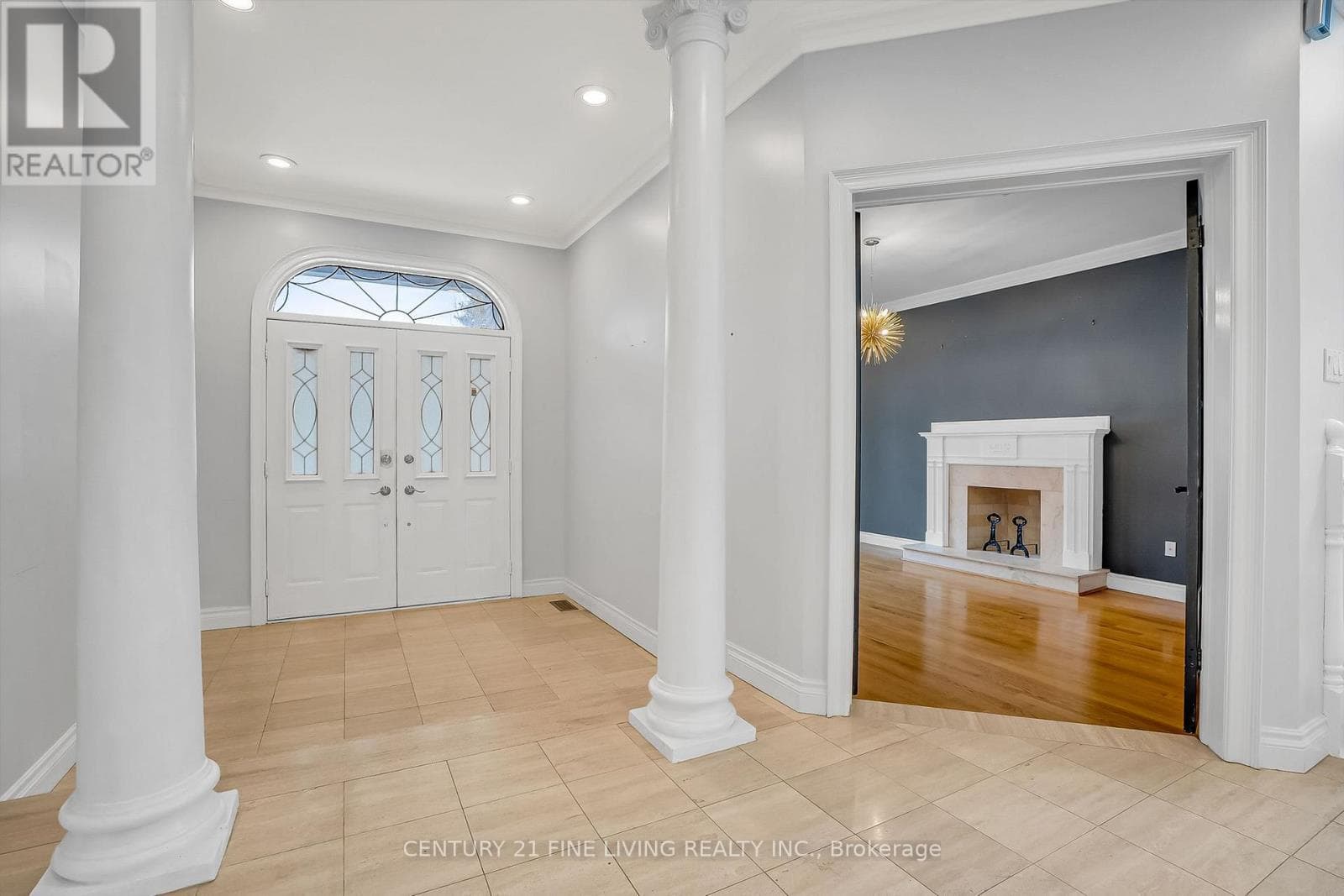 140 BATHGATE DRIVE photo 2