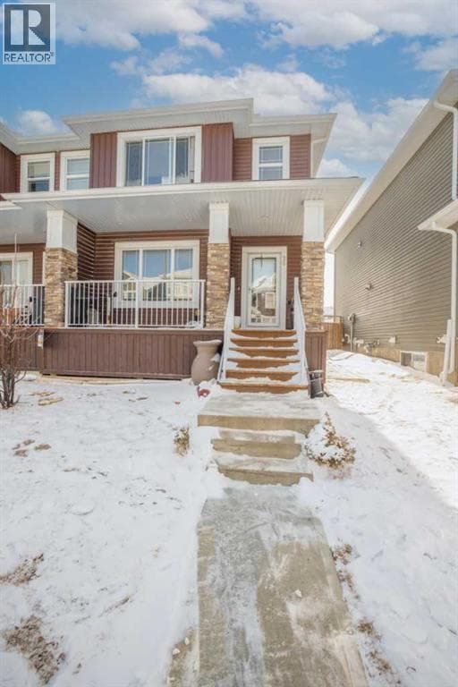 4 bed 4 bath single family at 29 Redstone Common NE — $524,900
