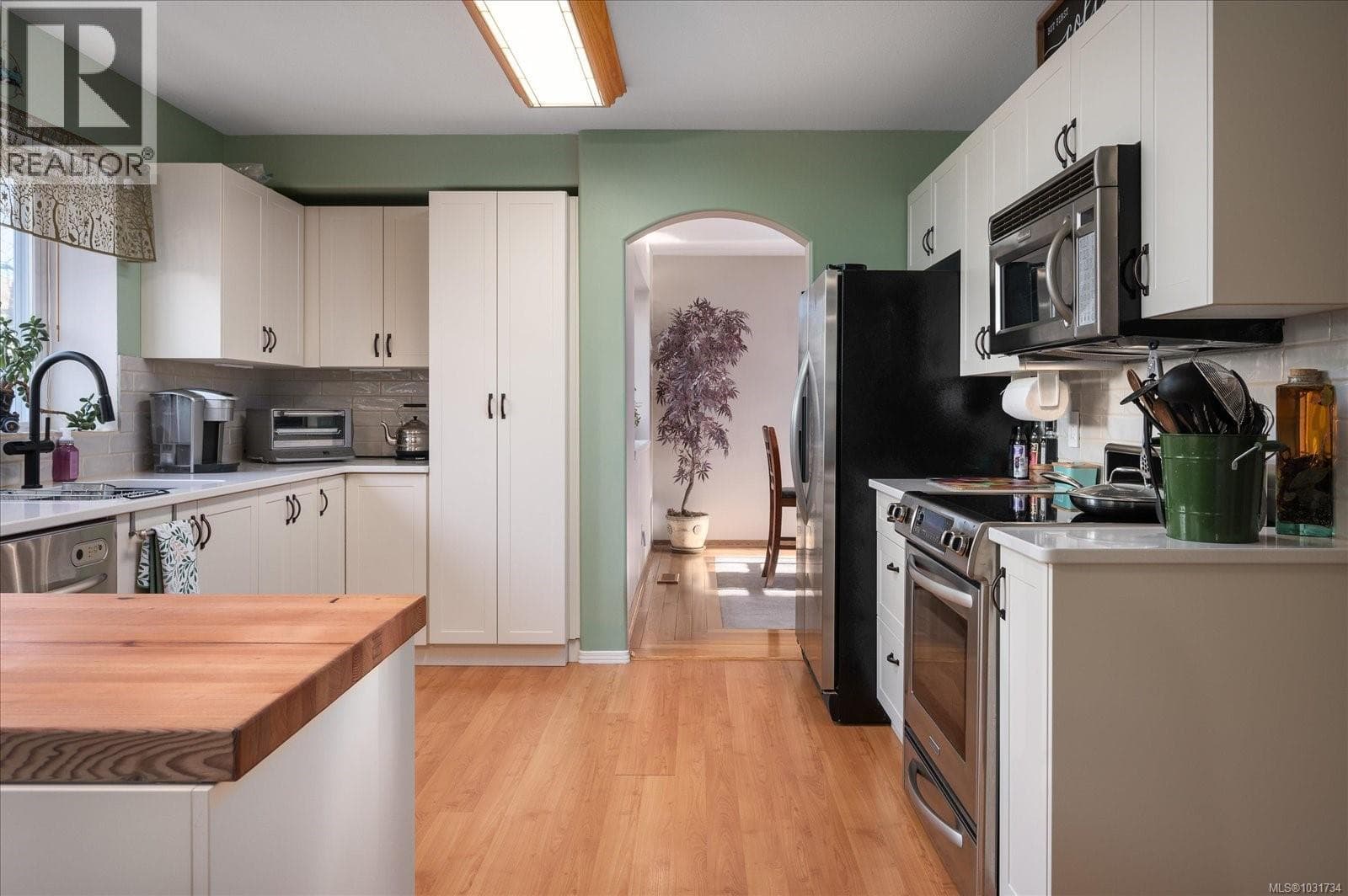 6642 Nathan Rd photo 5