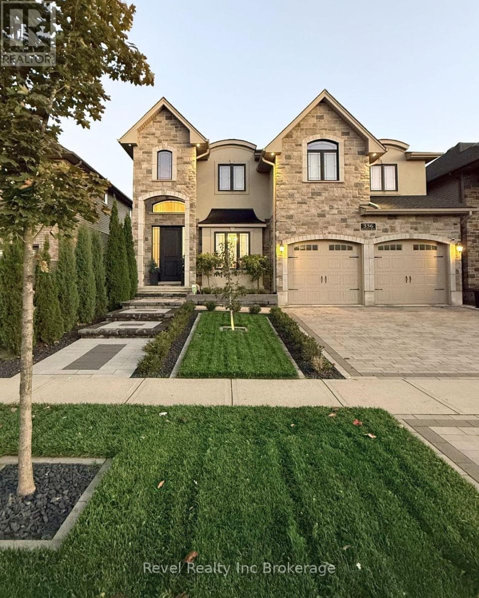 336 MUNNOCH BOULEVARD photo 3