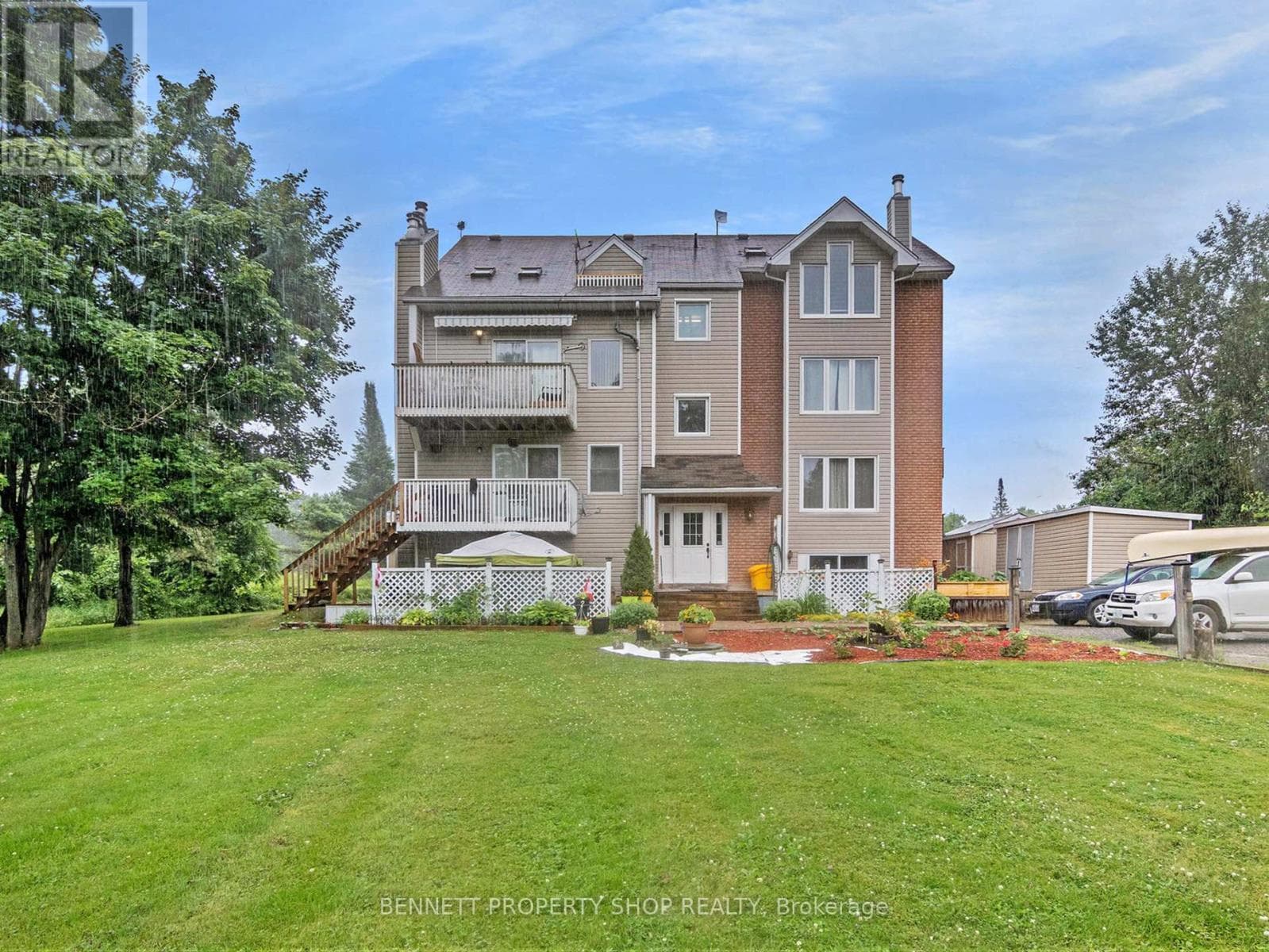 1 bed 1 bath single family at 4D - 1036 BARRYVALE ROAD — $199,900