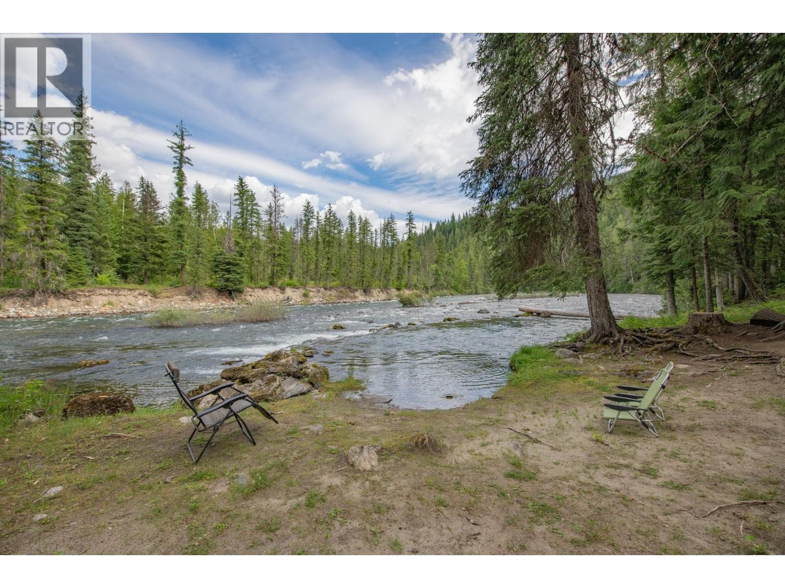 1 bed 1 bath single family at 1136 Sugar Lake Road — $999,000