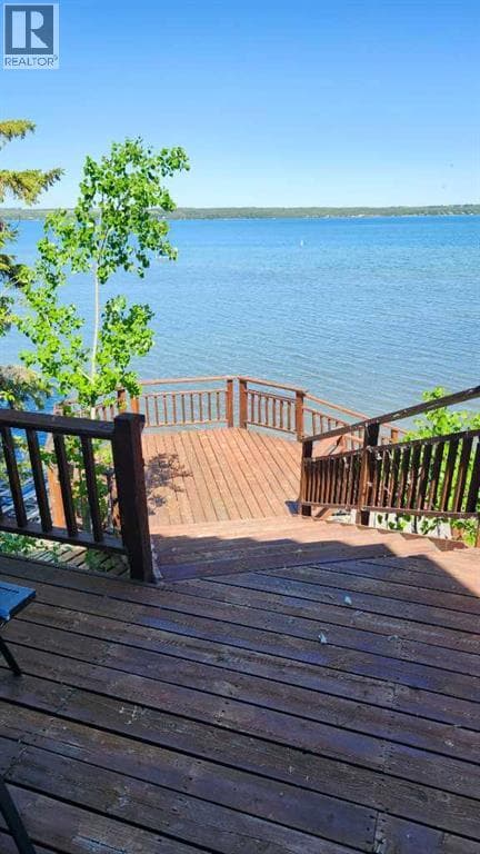 157 Grand Avenue photo 4