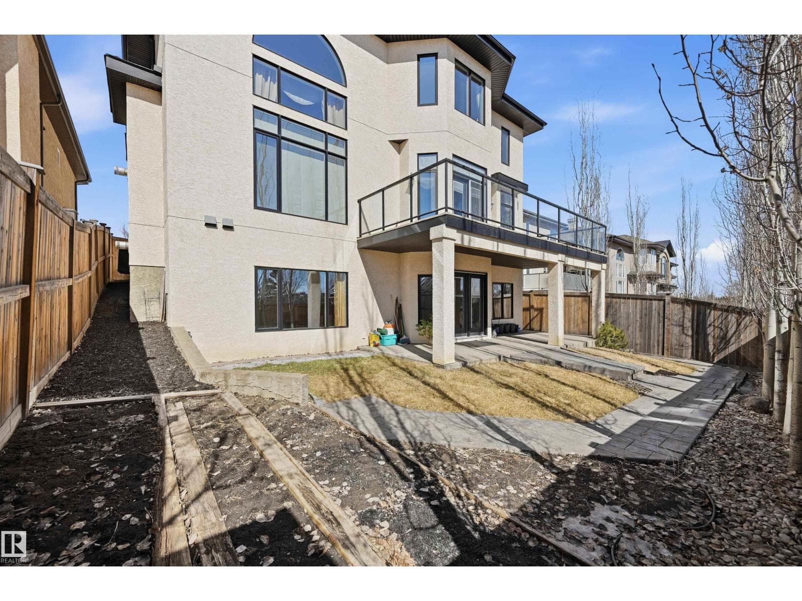 831 HOLLANDS LD NW photo 2