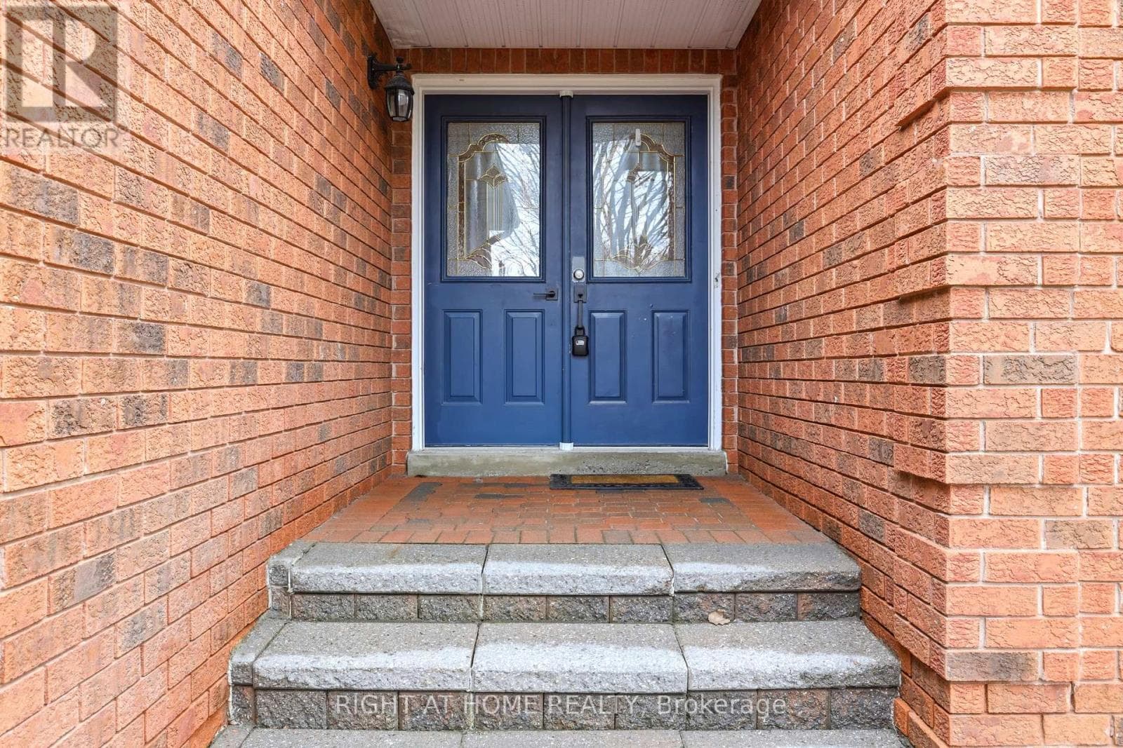 36 RAVENVIEW DRIVE photo 2