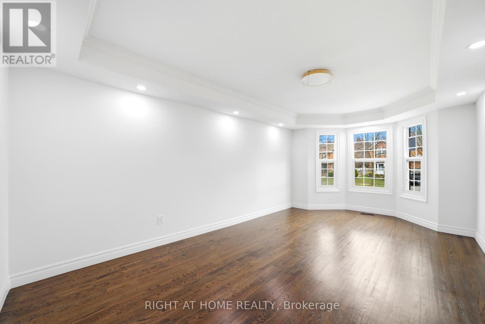 36 RAVENVIEW DRIVE photo 4
