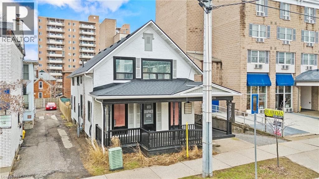 196 KING Street photo 2