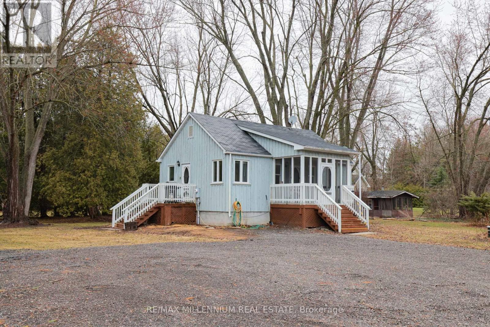 2424 OLDE BASE LINE ROAD photo 2