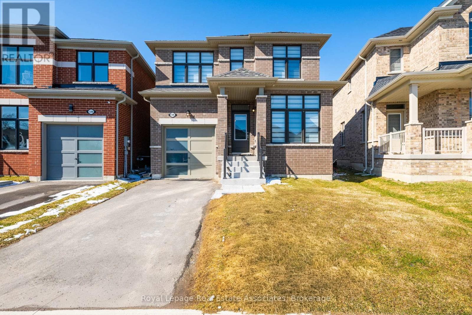 5 bed 3 bath single family at 1386 DAVIS LOOP — $799,990