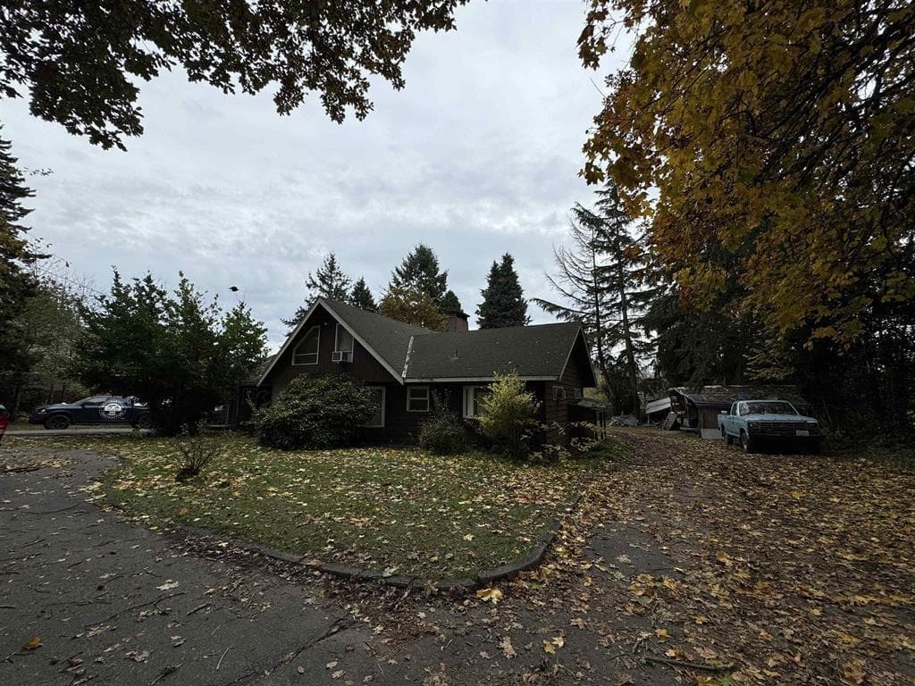 12866 56 AVENUE photo 3