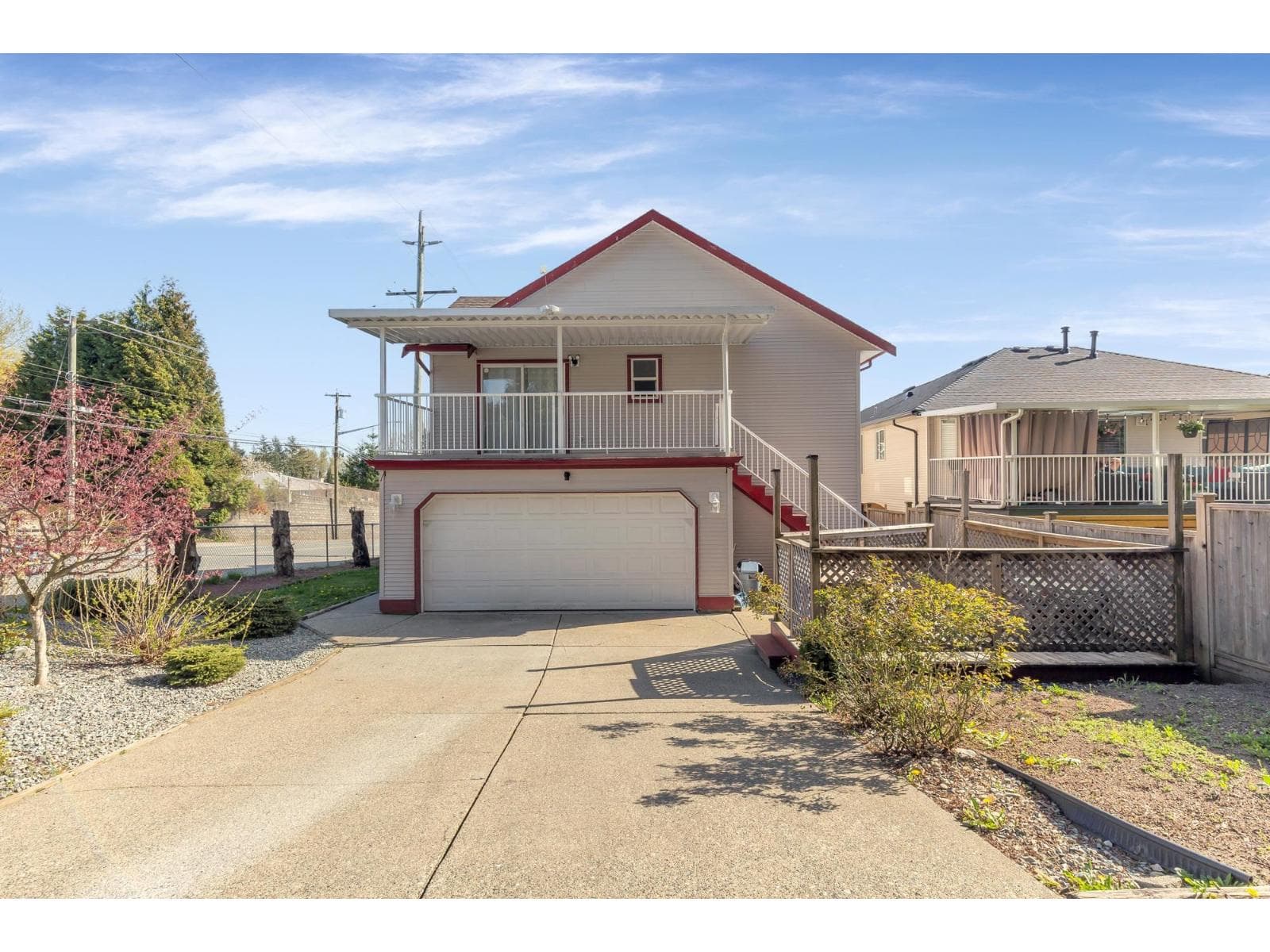 8067 CEDAR STREET photo 4
