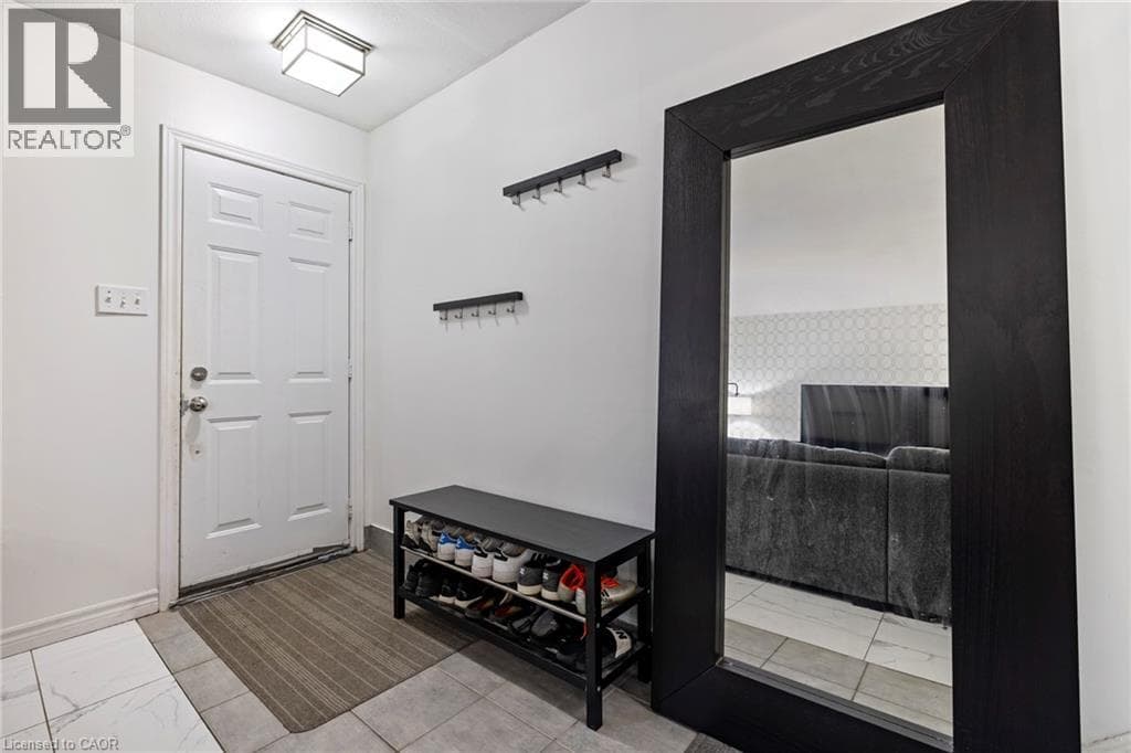 8 GERRICK Court photo 4