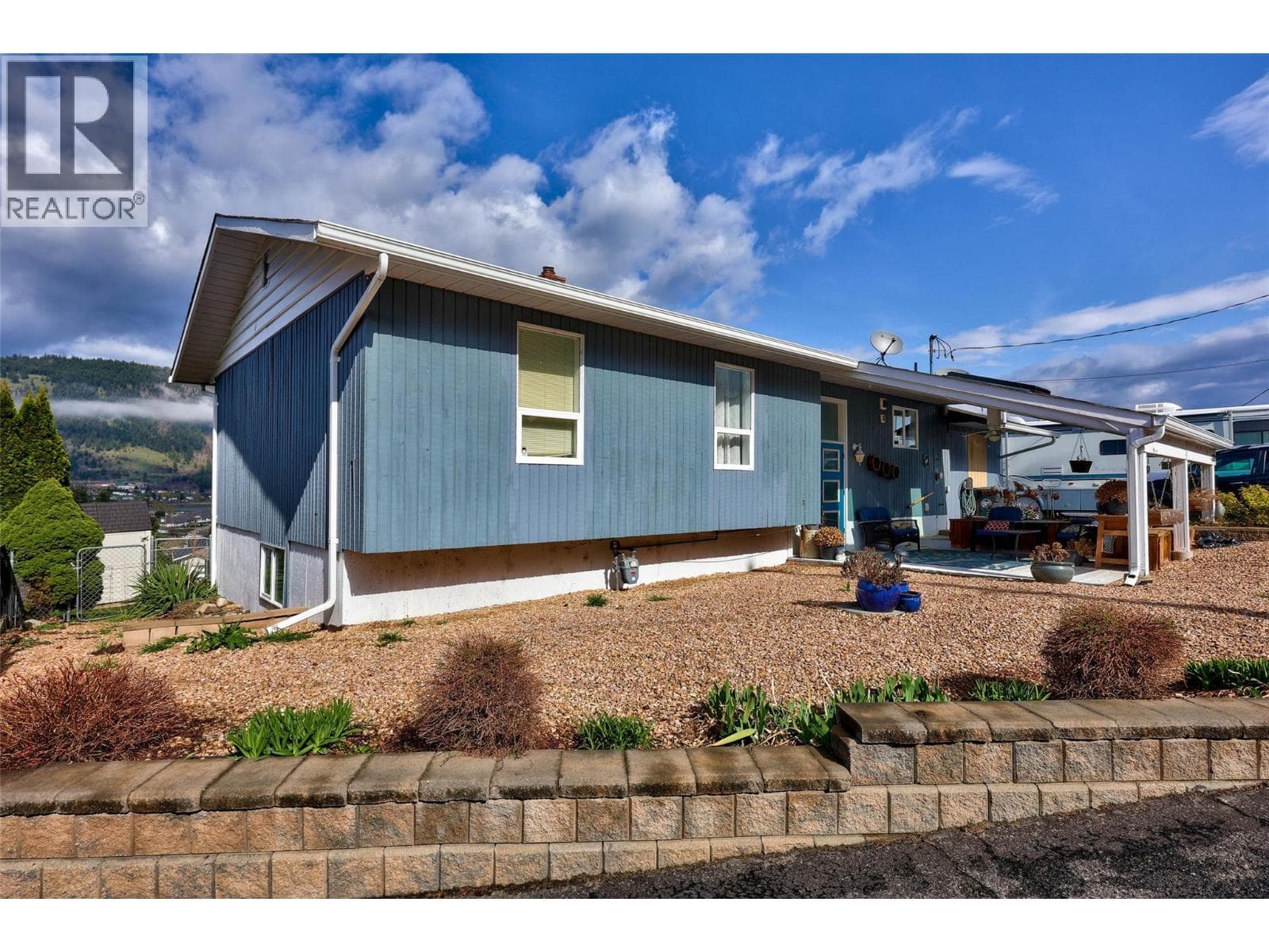 1200 Bay Drive photo 3