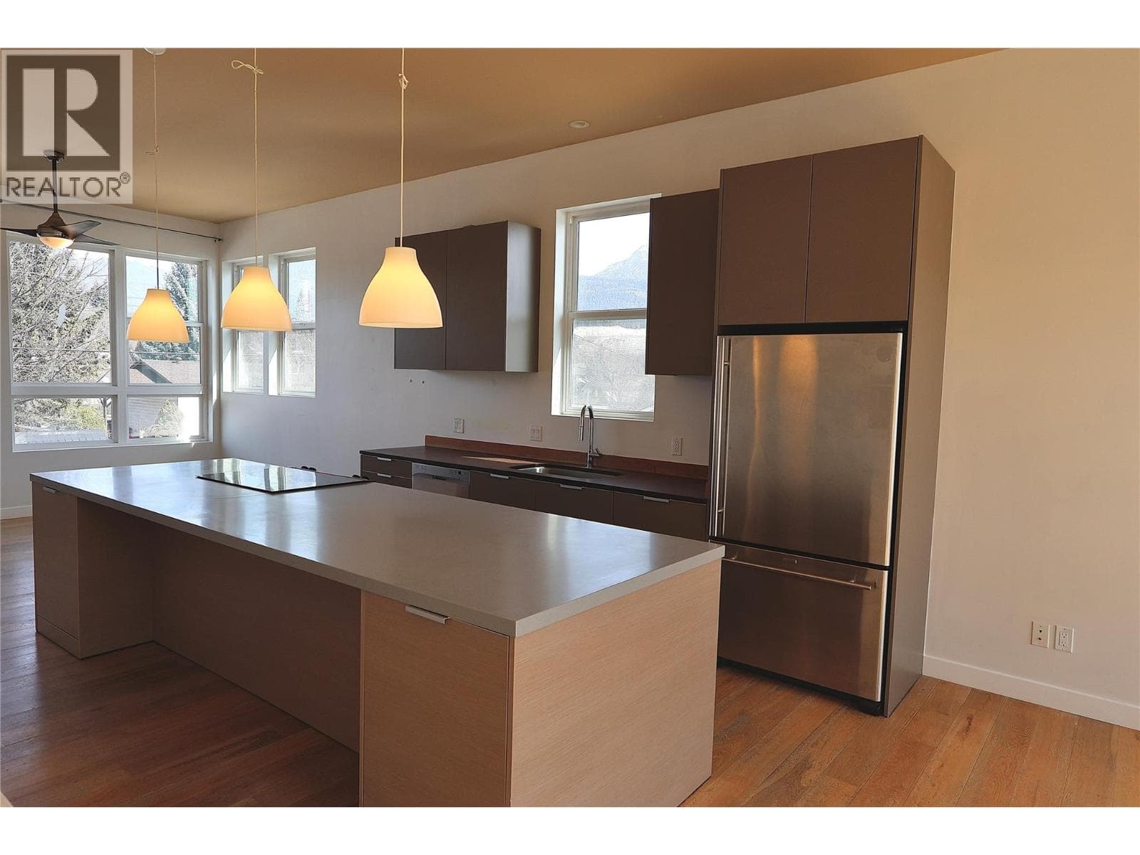 503 10th Street S Unit# B photo 5