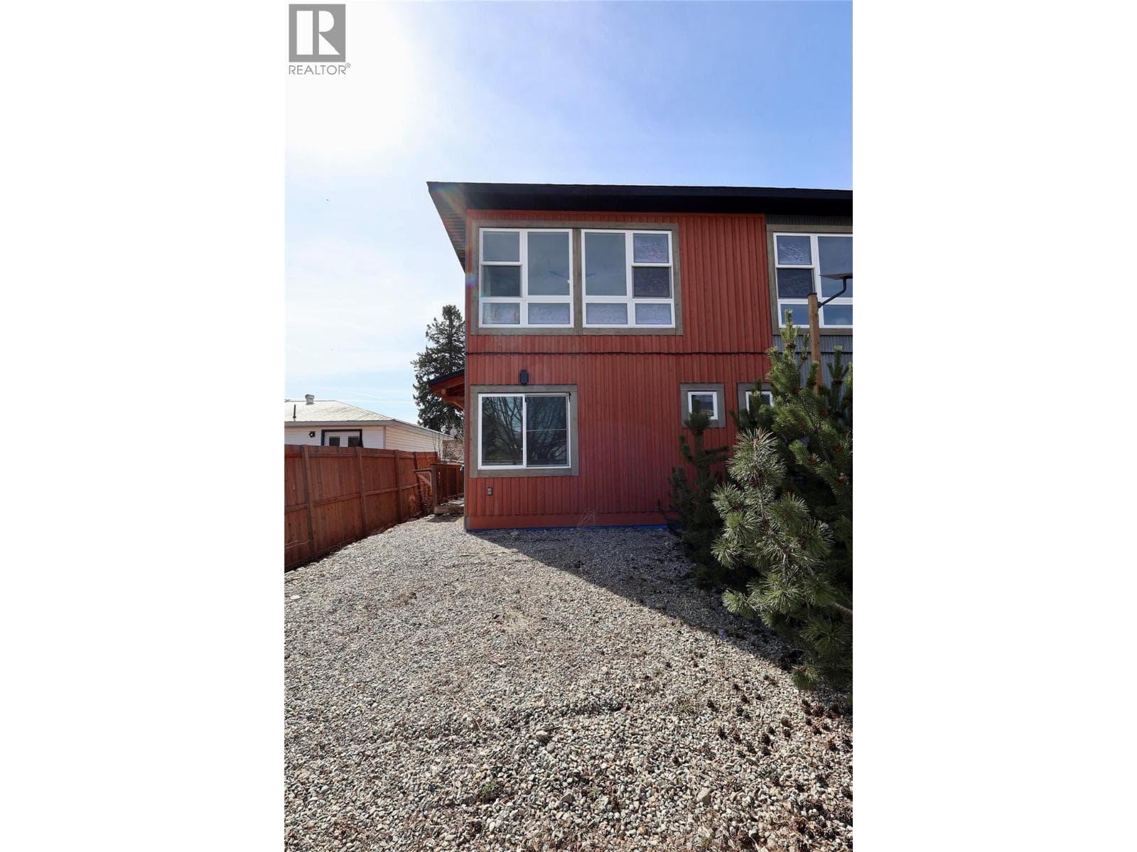 503 10th Street S Unit# B photo 3