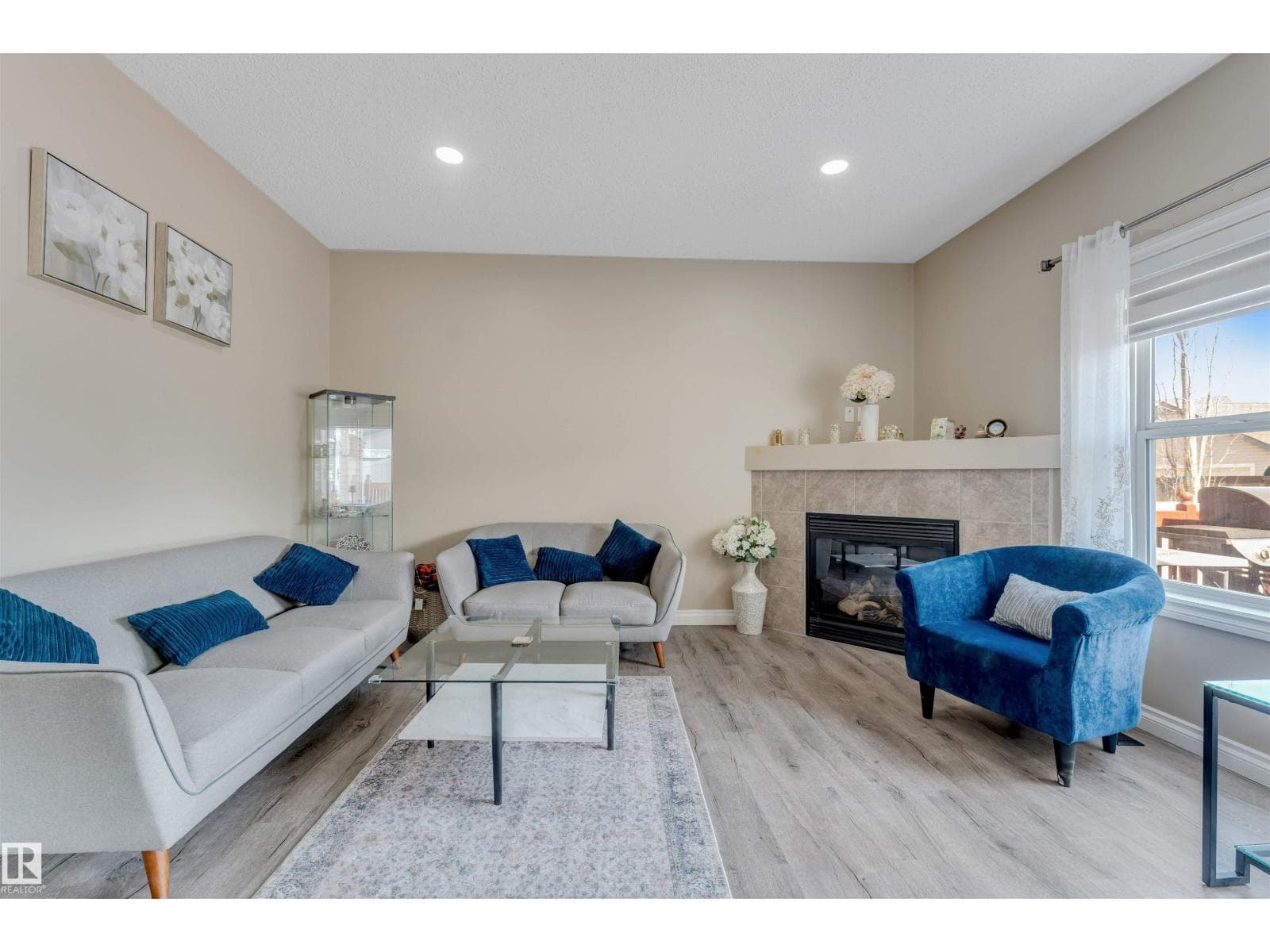 121 64 ST SW photo 5