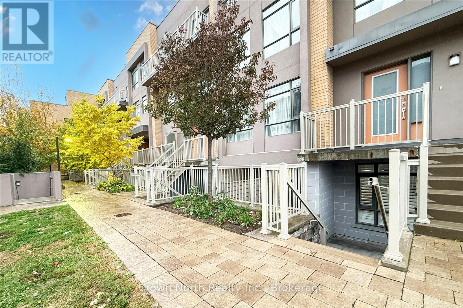 106 - 80 ORCHID PLACE DRIVE photo 3