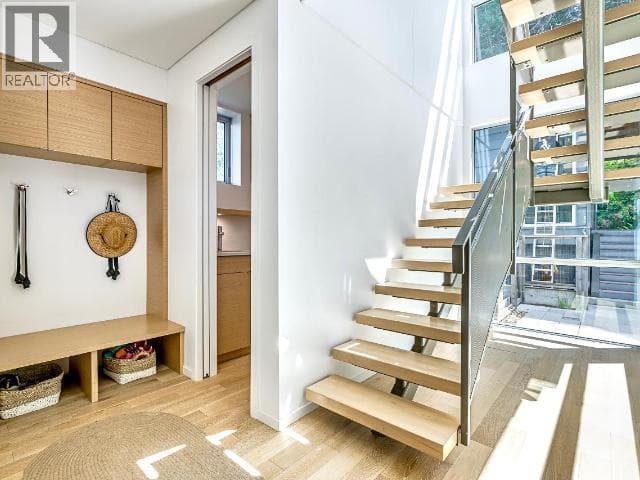 2924 MALASPINA PROMENADE photo 5