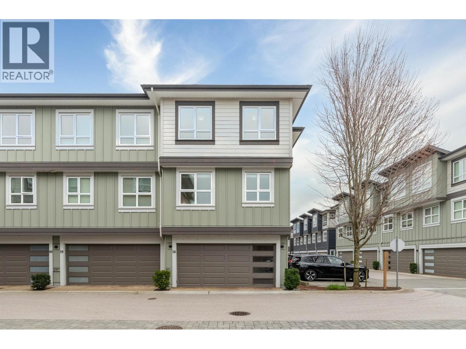 58 10311 RIVER DRIVE photo 2