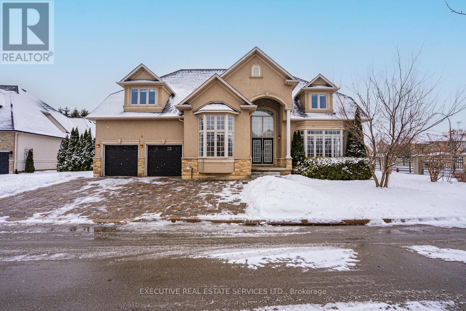 4 BERKSHIRE PLACE photo 3