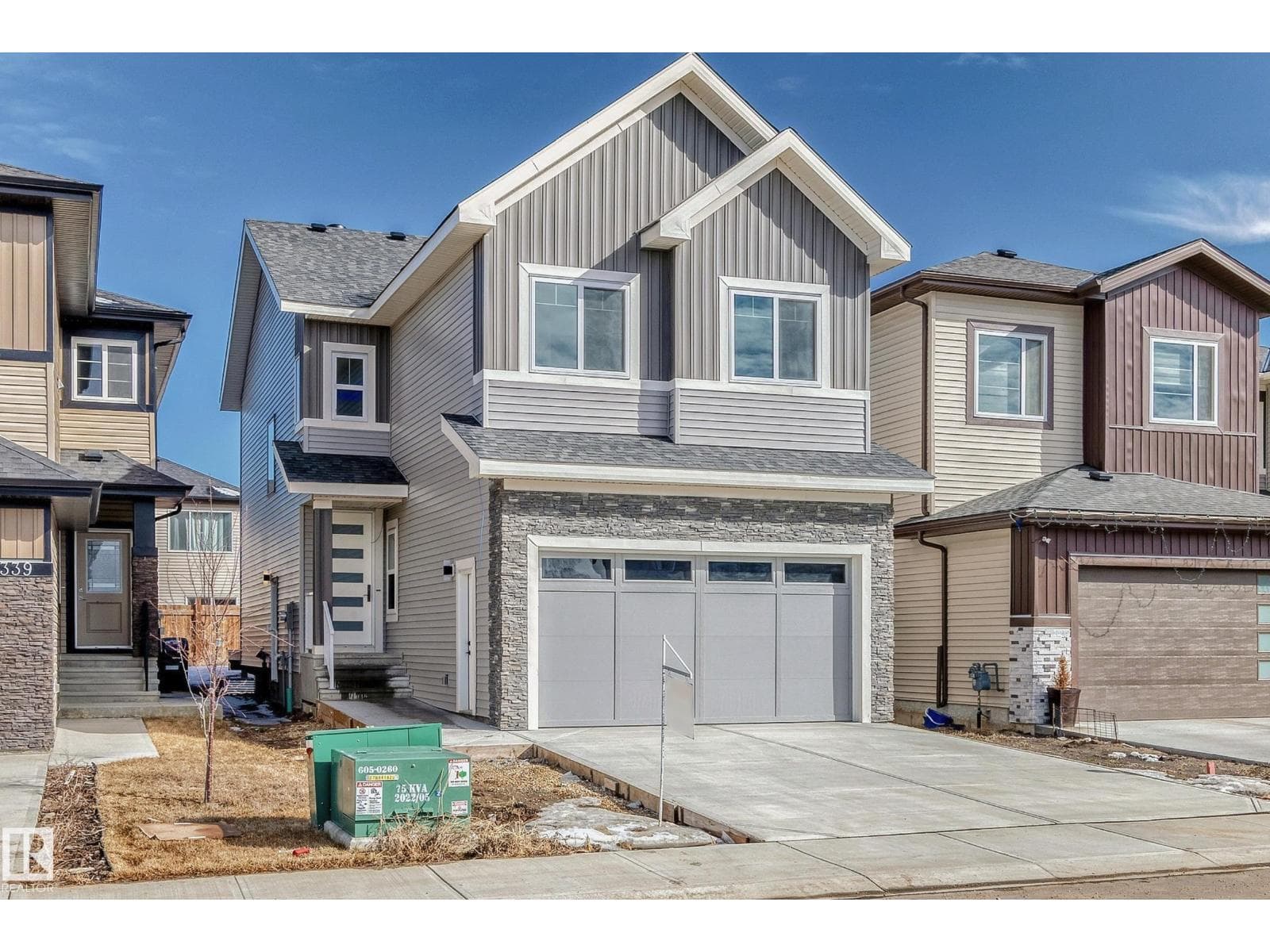 341 ROBERTS WD photo 2