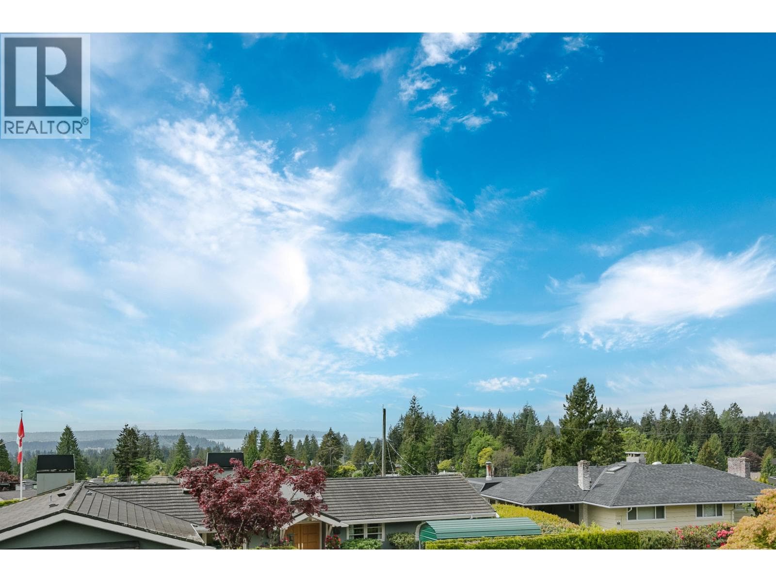 4106 CANTERBURY CRESCENT photo 2