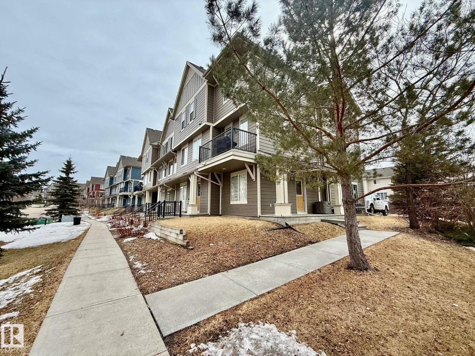 3 bed 3 bath single family at #105 603 WATT BV SW — $370,000