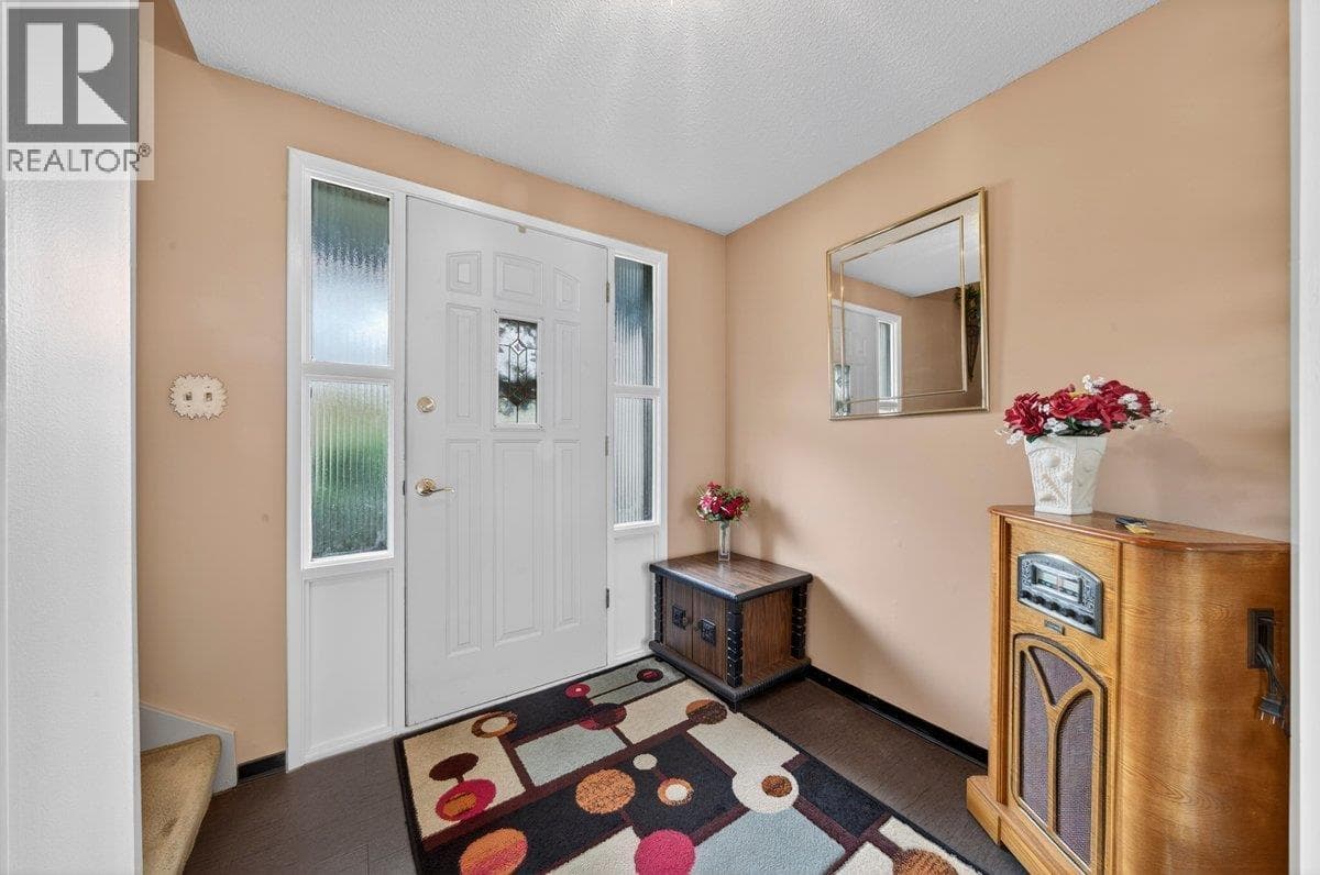 3833 KILLARNEY STREET photo 3