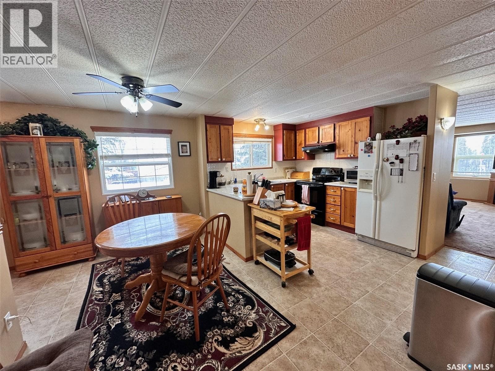 600 Memorial DRIVE E photo 2