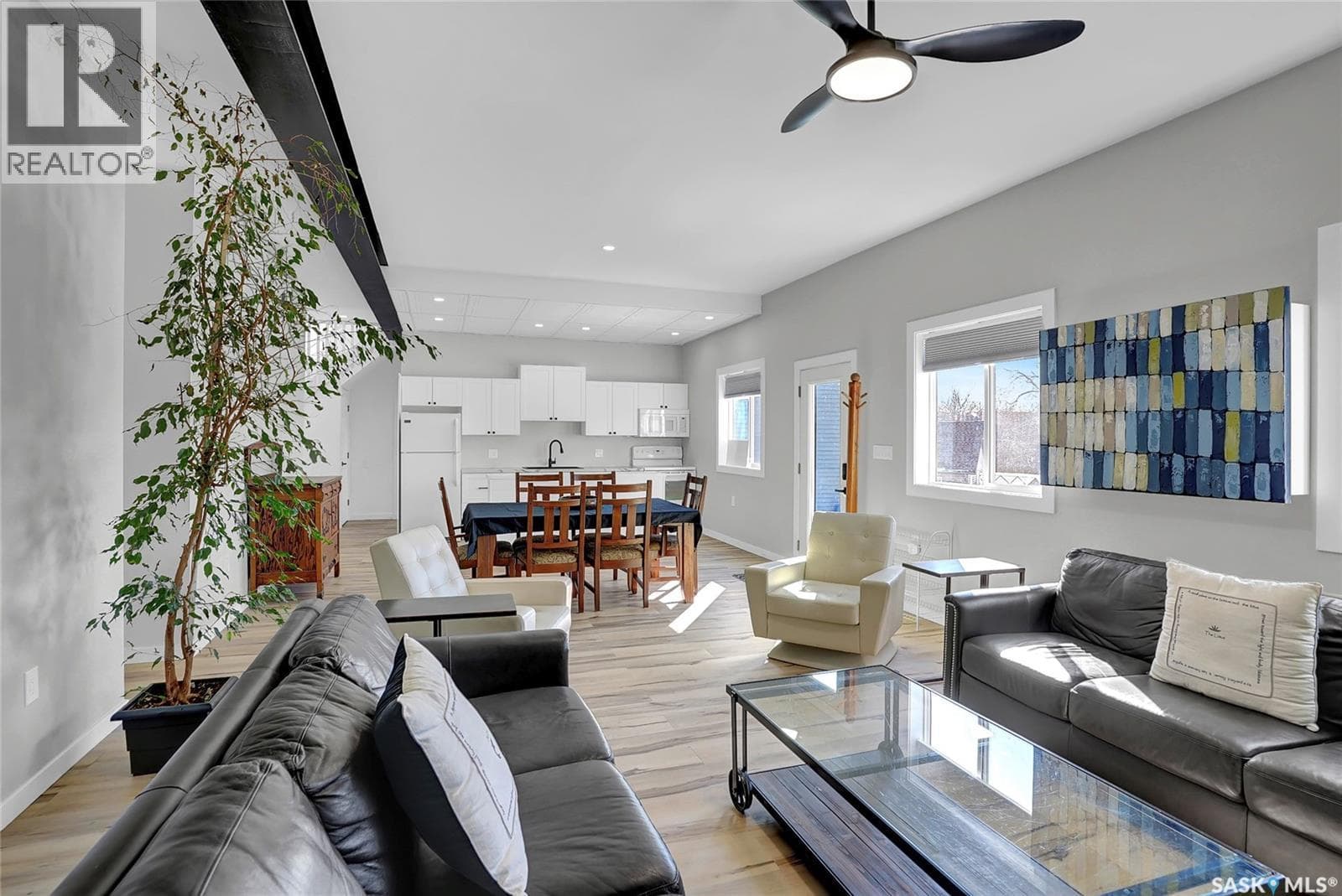 26 Alice CRESCENT — photo 4