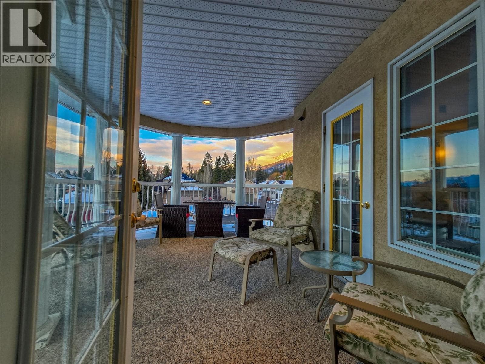 5052 Riverview Road Unit# 5012A photo 2