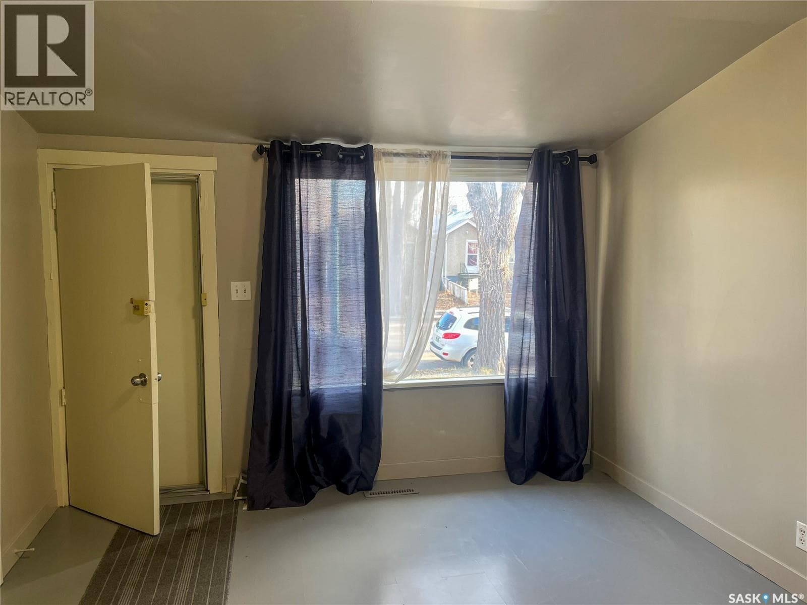 2234 Winnipeg STREET photo 5