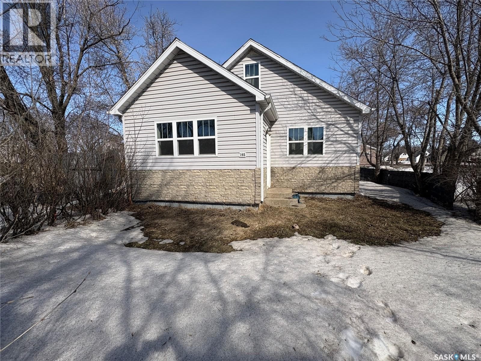 3 bed 1 bath single family at 193 Broadway STREET W — $169,000