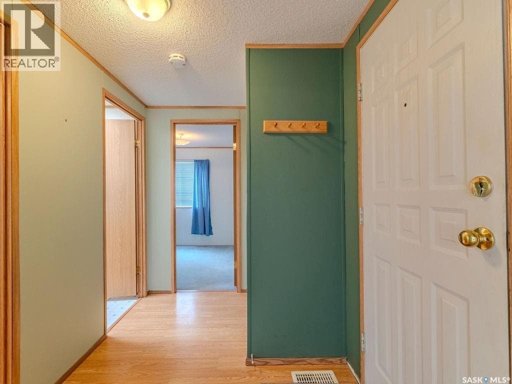 147 Cottonwood DRIVE — photo 5
