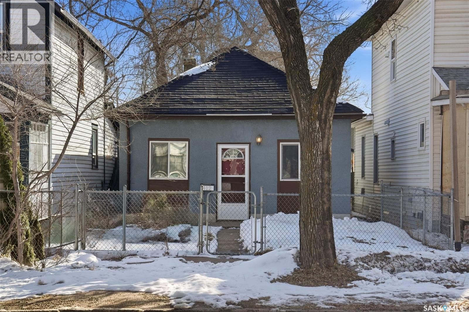 2 bed 1 bath single family at 412 H AVENUE S — $189,900