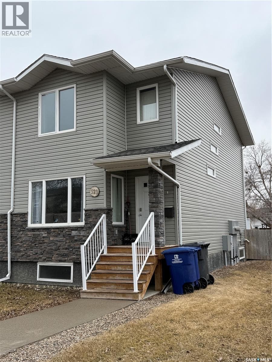 3 bed 3 bath single family at 529 Alexandra STREET — $219,500