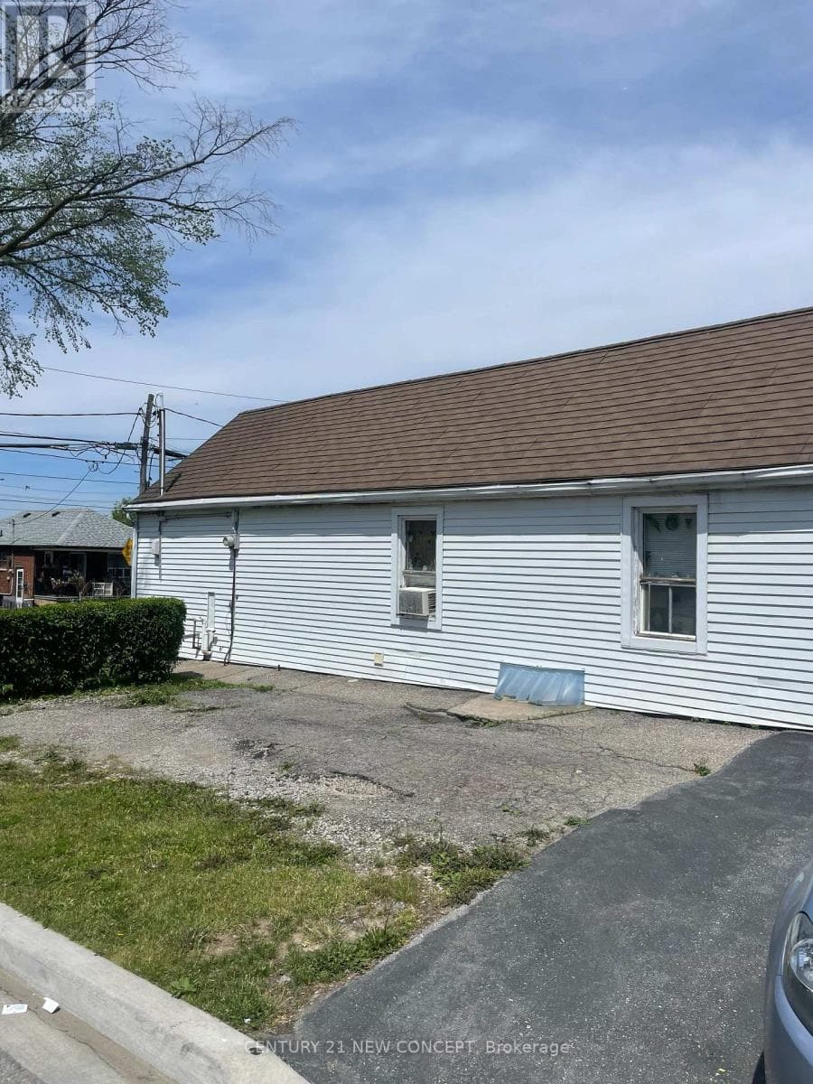 1171 ROSELAWN AVENUE photo 4