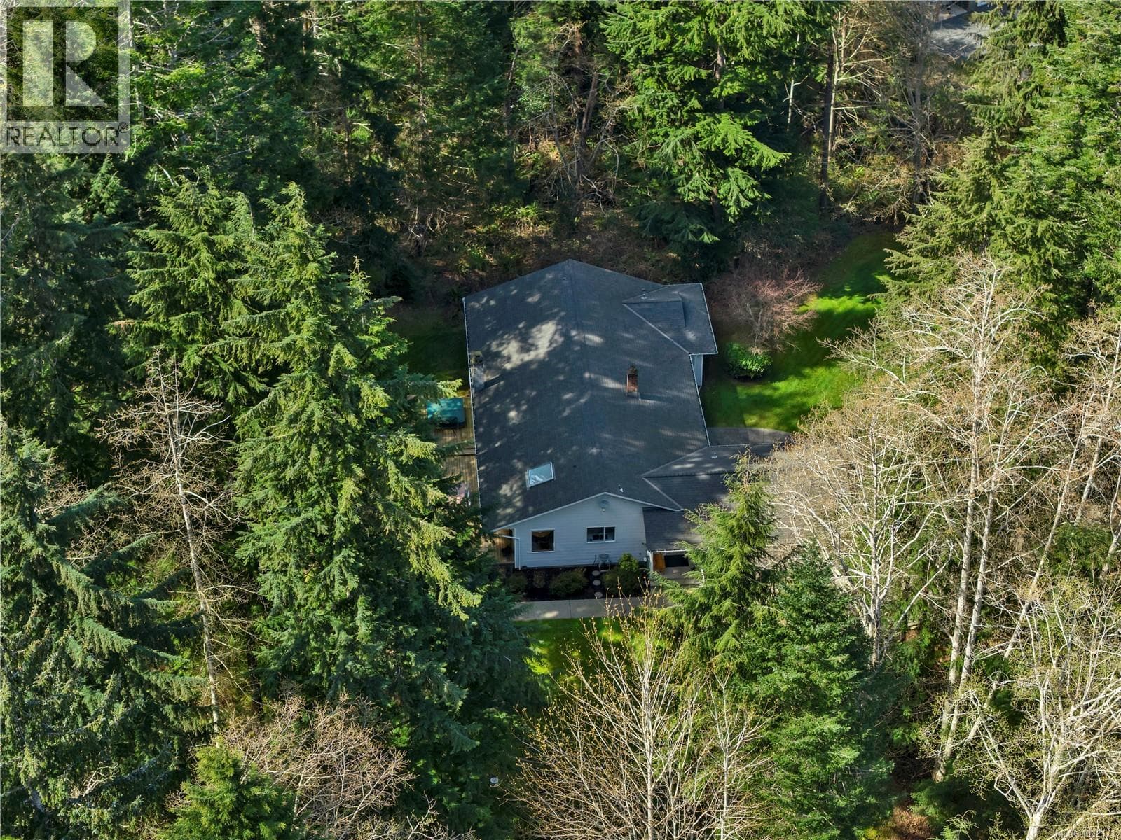 670 Homewood Rd photo 3